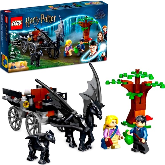 Lego 76400 - Picture 1 of 10